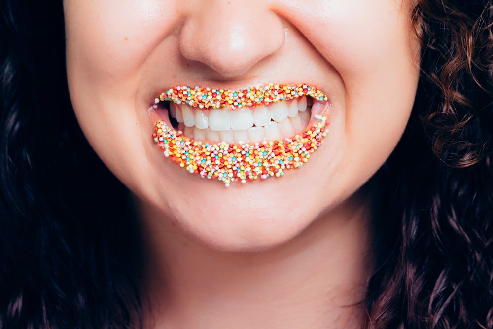 zucchero-nei-denti-problema-bimbi